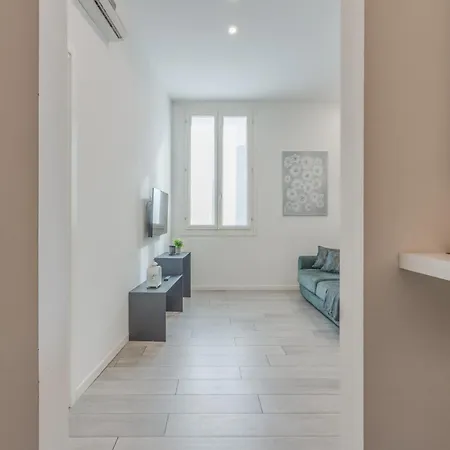 Urban Comfort Near Ferrari Museum & Railway Apartment *