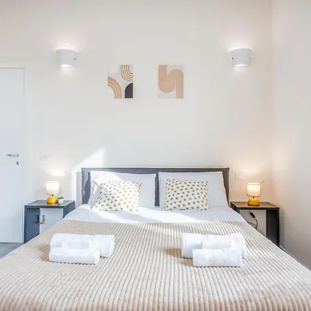 아파트 Urban Comfort Near Ferrari Museum & Railway *