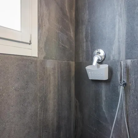 Urban Comfort Near Ferrari Museum & Railway Appartamento Modena