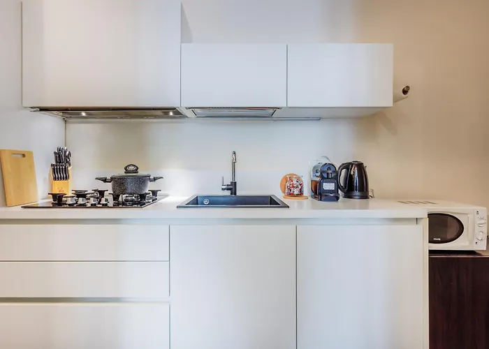 Urban Comfort Near Ferrari Museum & Railway Modena