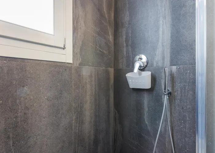 Urban Comfort Near Ferrari Museum & Railway Lägenhet Modena