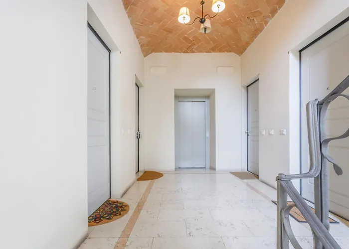 Urban Comfort Near Ferrari Museum & Railway Lägenhet *